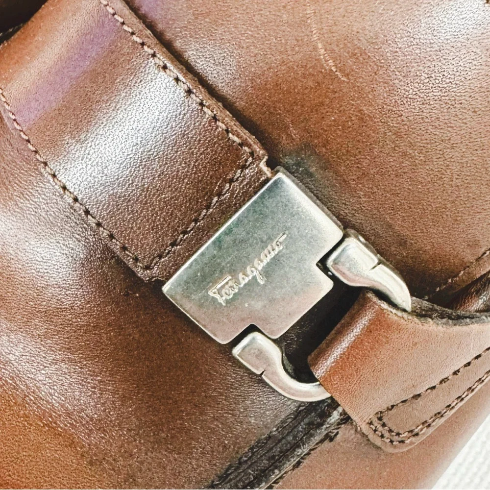 Ferragamo men’s brown loafers - Picture 2 of 5